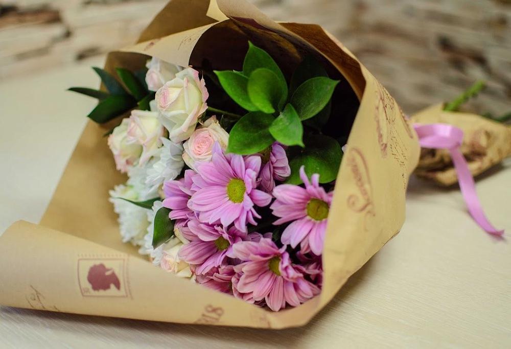 Букет цветов из: Розы и Хризантемы в Бердюжье