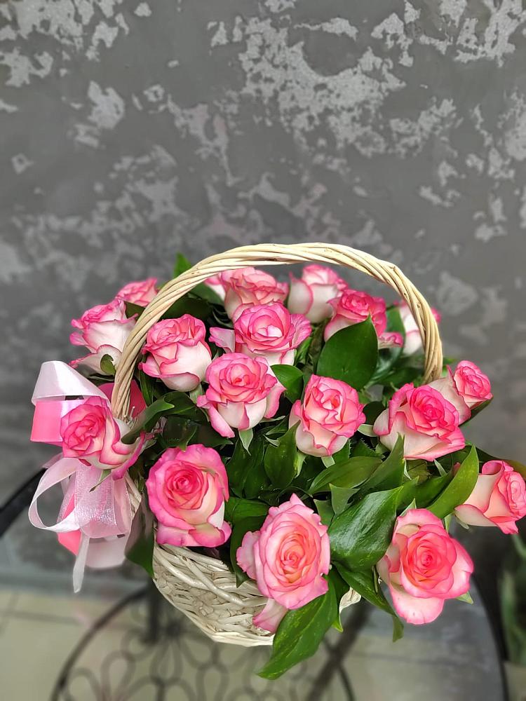 Цветочная композиция из Розы в корзине в Бердюжье