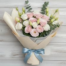 Букет цветов из:  Лизиантусы в Бердюжье
