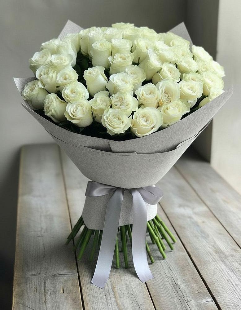 Букет 35 Белых роз в Бердюжье