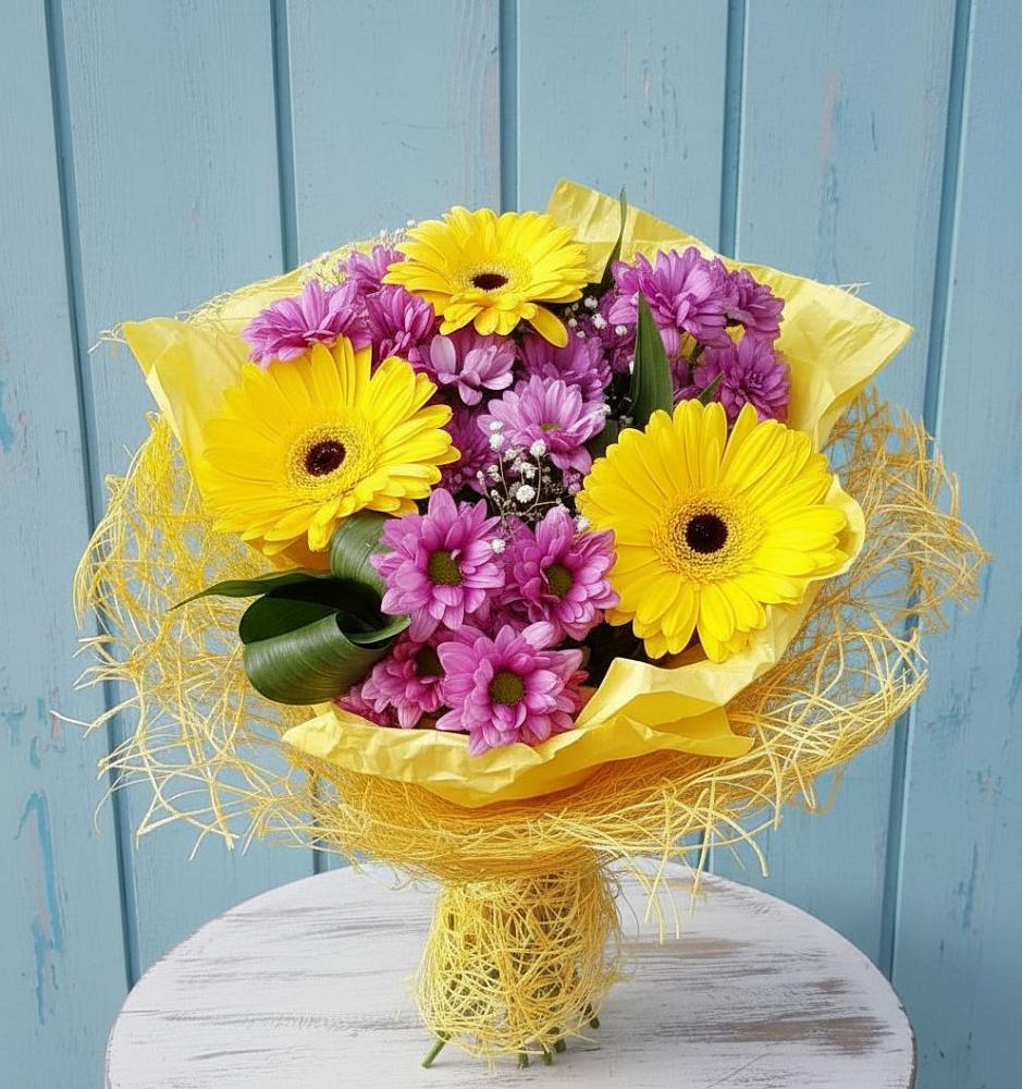 Букет цветов из: Хризантемы и Герберы в Бердюжье
