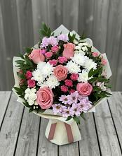 Букет цветов из:  Альстромерии, Гвоздики, Розы и Хризантемы в Бердюжье