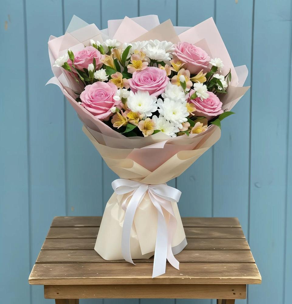 Букет цветов из: Гвоздики, Орхидеи и Розы в Бердюжье